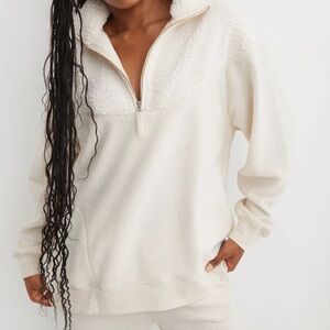 Aerie Women's Cream 1/4 Zip Oversized Sweatshirt With Sherpa Feel Details